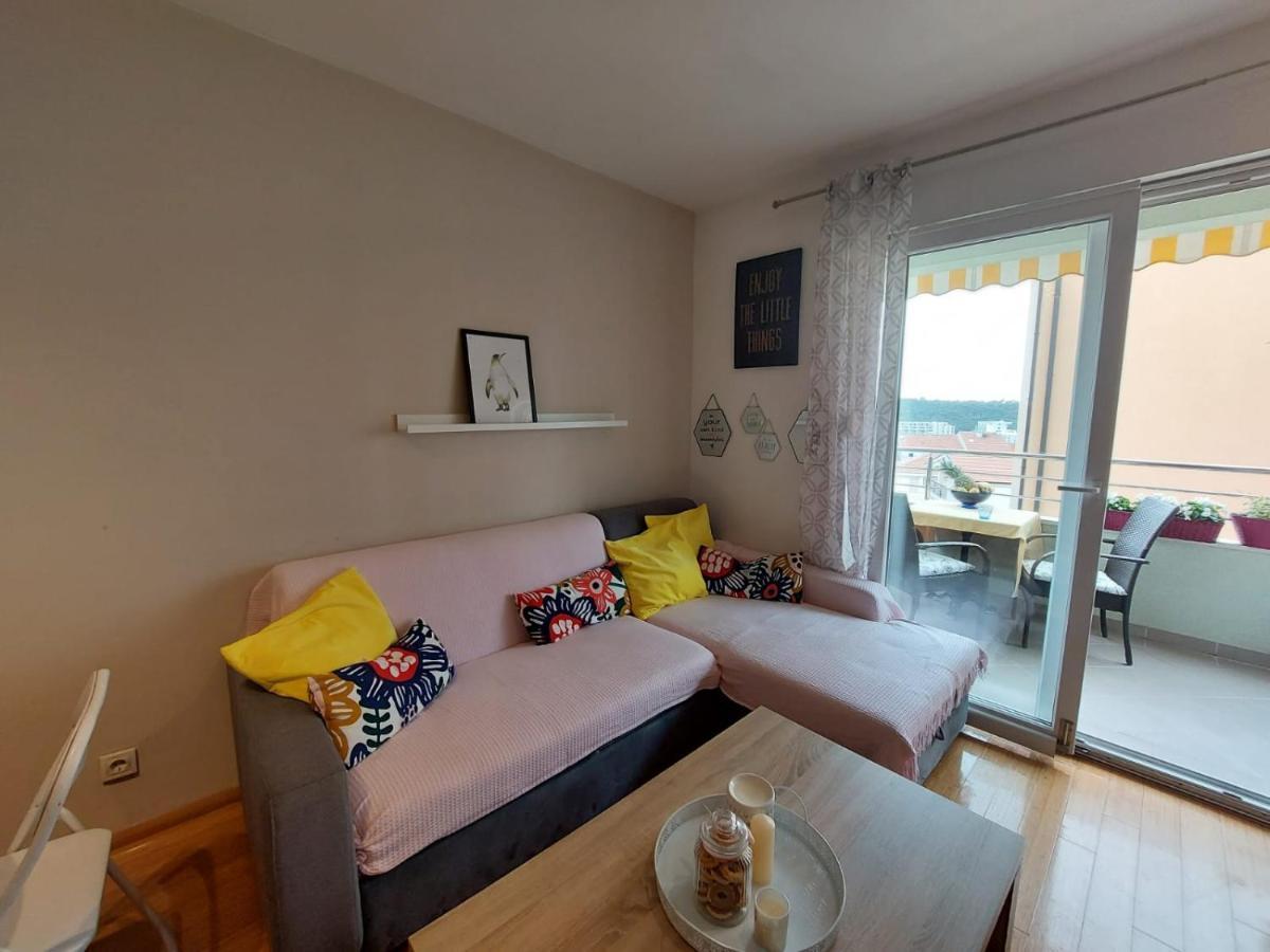 Apartment Vira Makarska Esterno foto