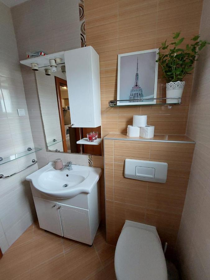 Apartment Vira Makarska Esterno foto